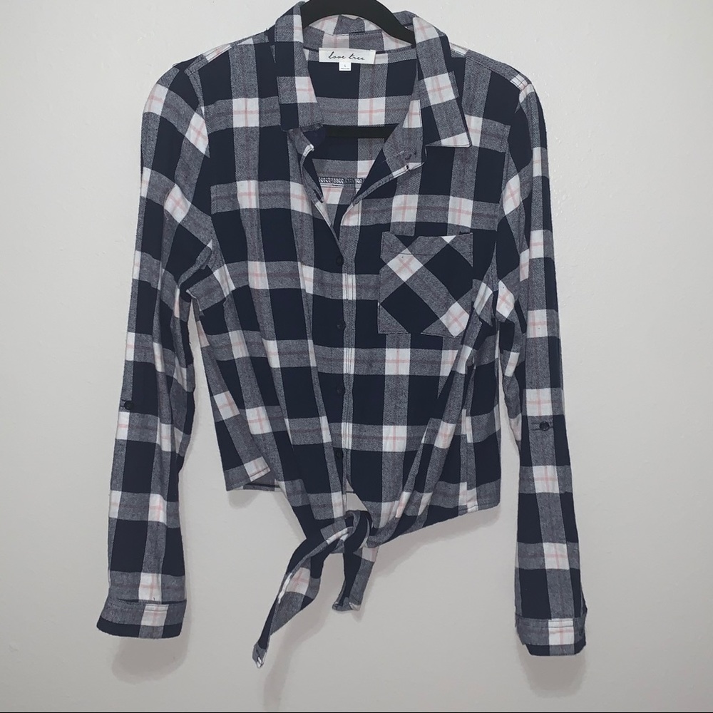 Blue, pink and white crop flannel